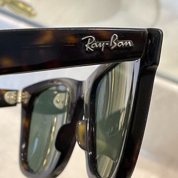 Ray-Ban Original Wayfarer Sunglasses, Polished Havana Frame, Green Lenses - Picture 11 of 12